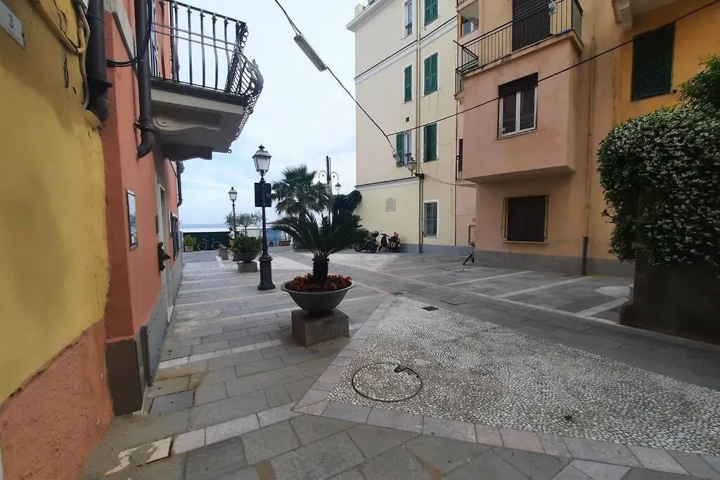 Loft Sama Apartment Alassio